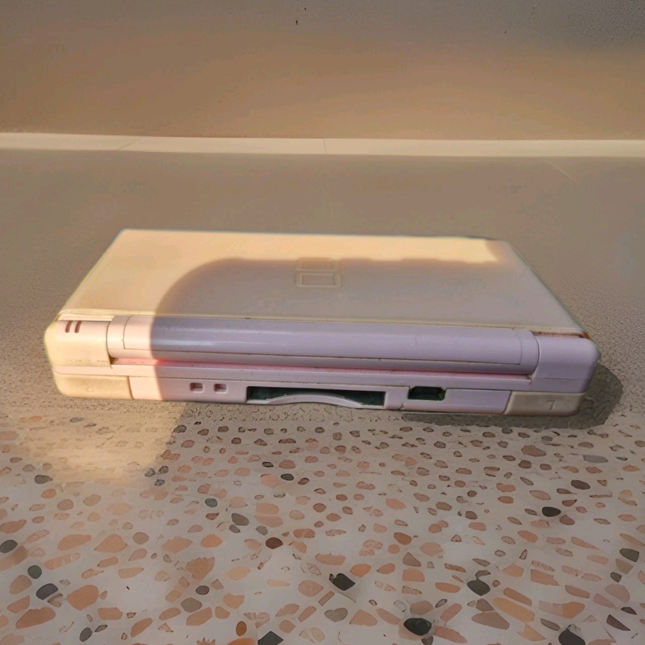 Nintendo DS Lite Console – Coral Pink (USGSPB) UsedNo Cords Or Box 2006