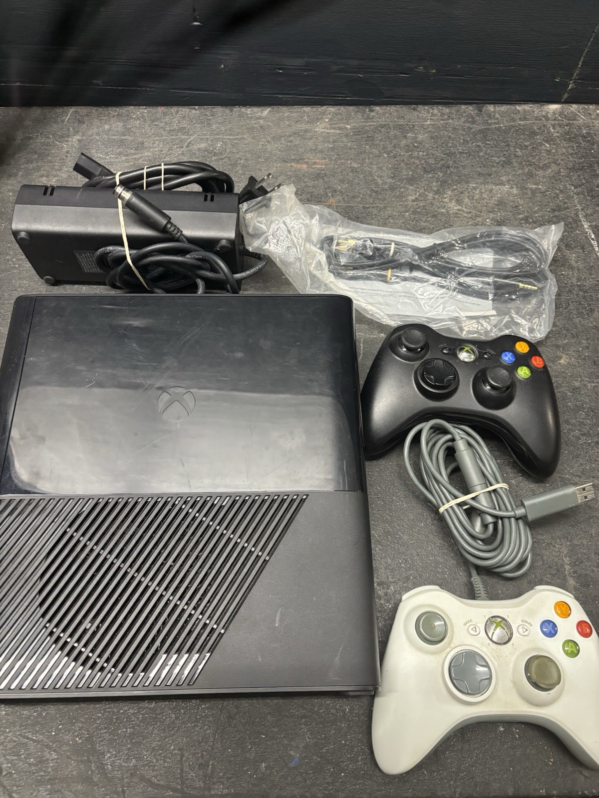 Xbox 360 E Console Model 1538 Black Tested Working Console Controller Power Wire