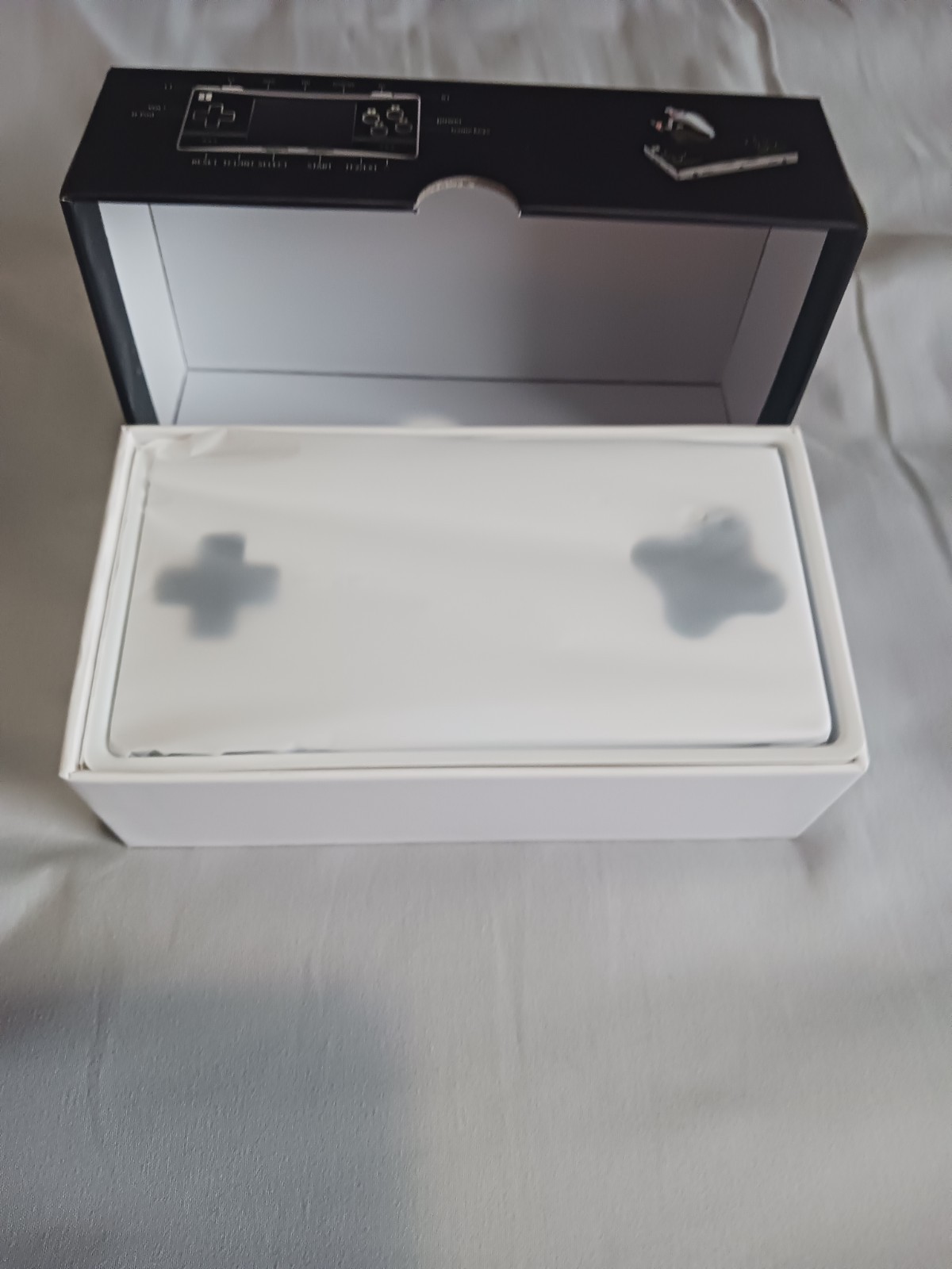 Anbernic RG 300x micro style console w original os 64GB & 16GB cards