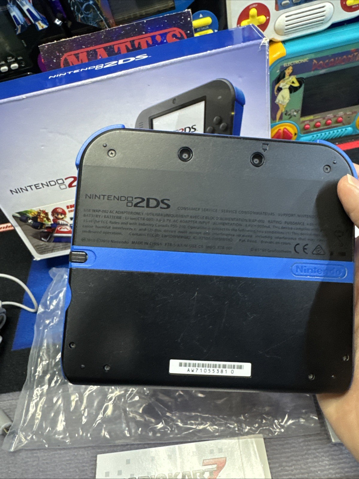 Electric Blue 2DS: Complete With Mario Kart Code Not Used, Matching Serials