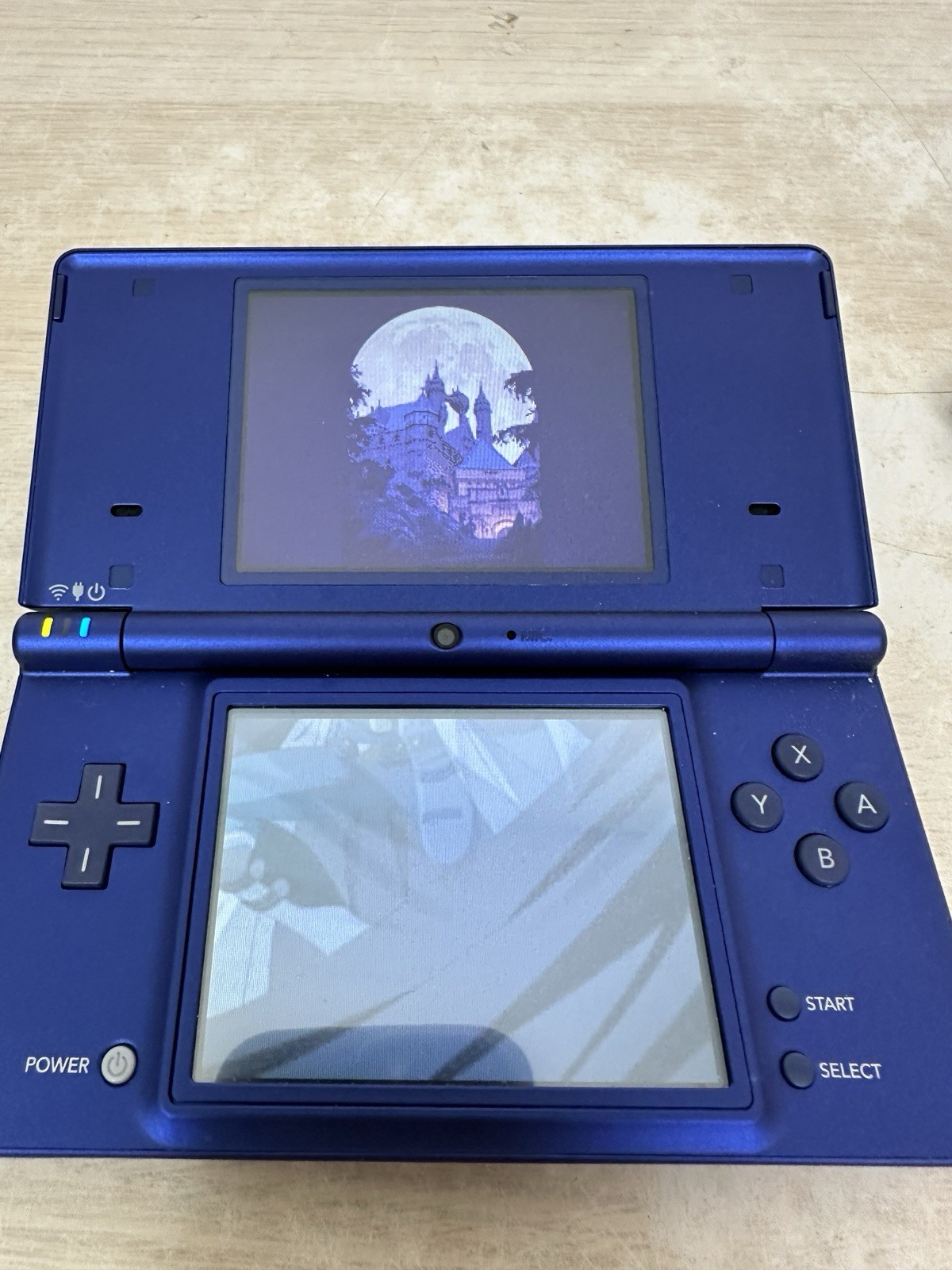 Nintendo DSi Metallic Dark Blue Console TWL-001 USA Tested w/ Charger & Stylus
