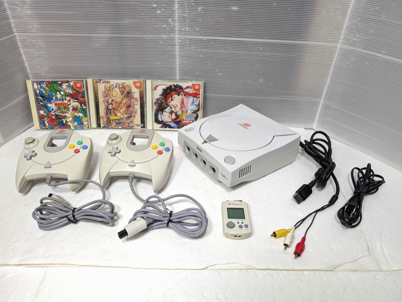 SEGA Dreamcast Console 2 Controller Visual Memory Marvel vs Capcom 2 Japan