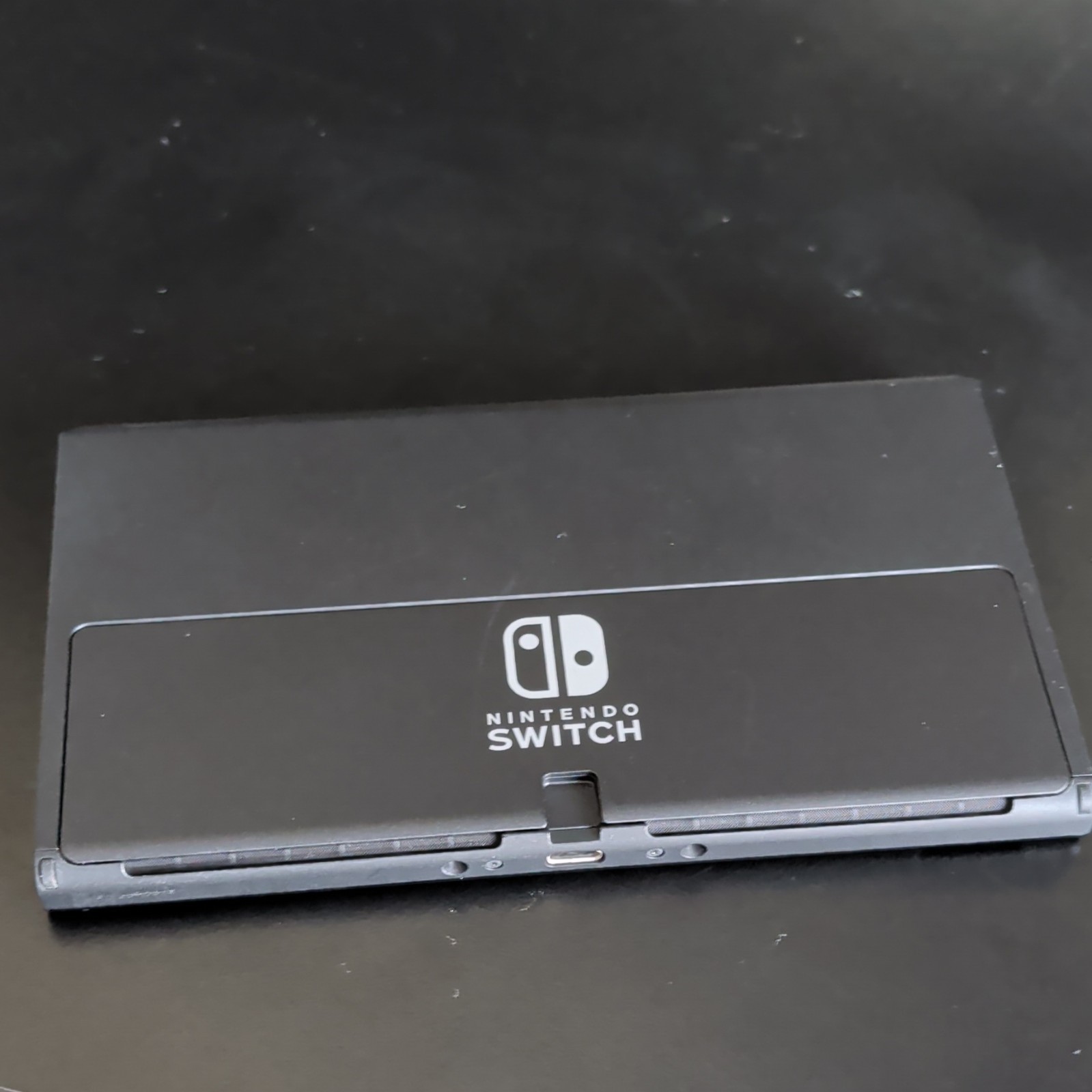 Nintendo Switch OLED Model HEG-001 Handheld Console – 64GB – White