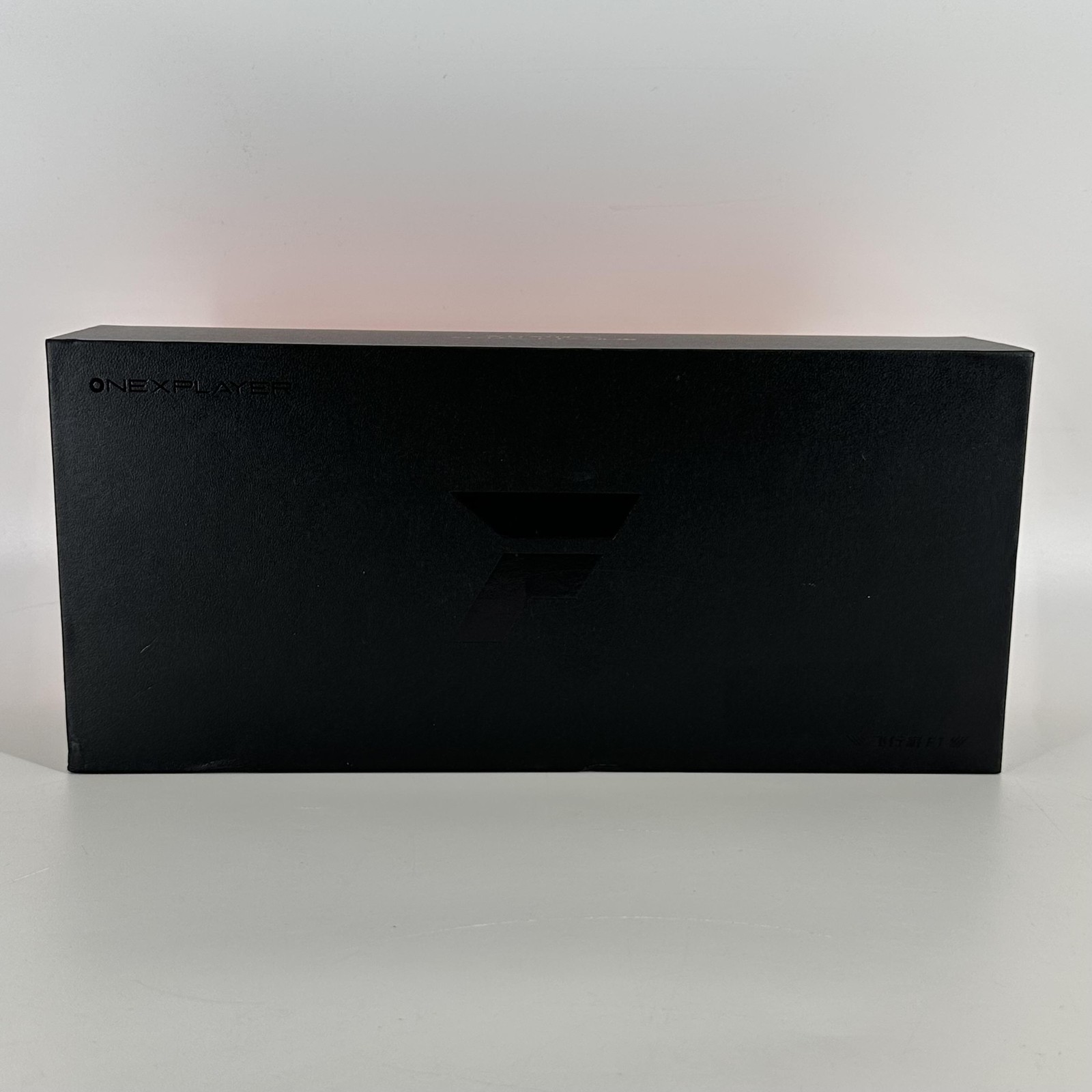 ONEXPLAYER OneXFly F1 Pro Handheld Console Black 2TB w/ Charger – Excellent