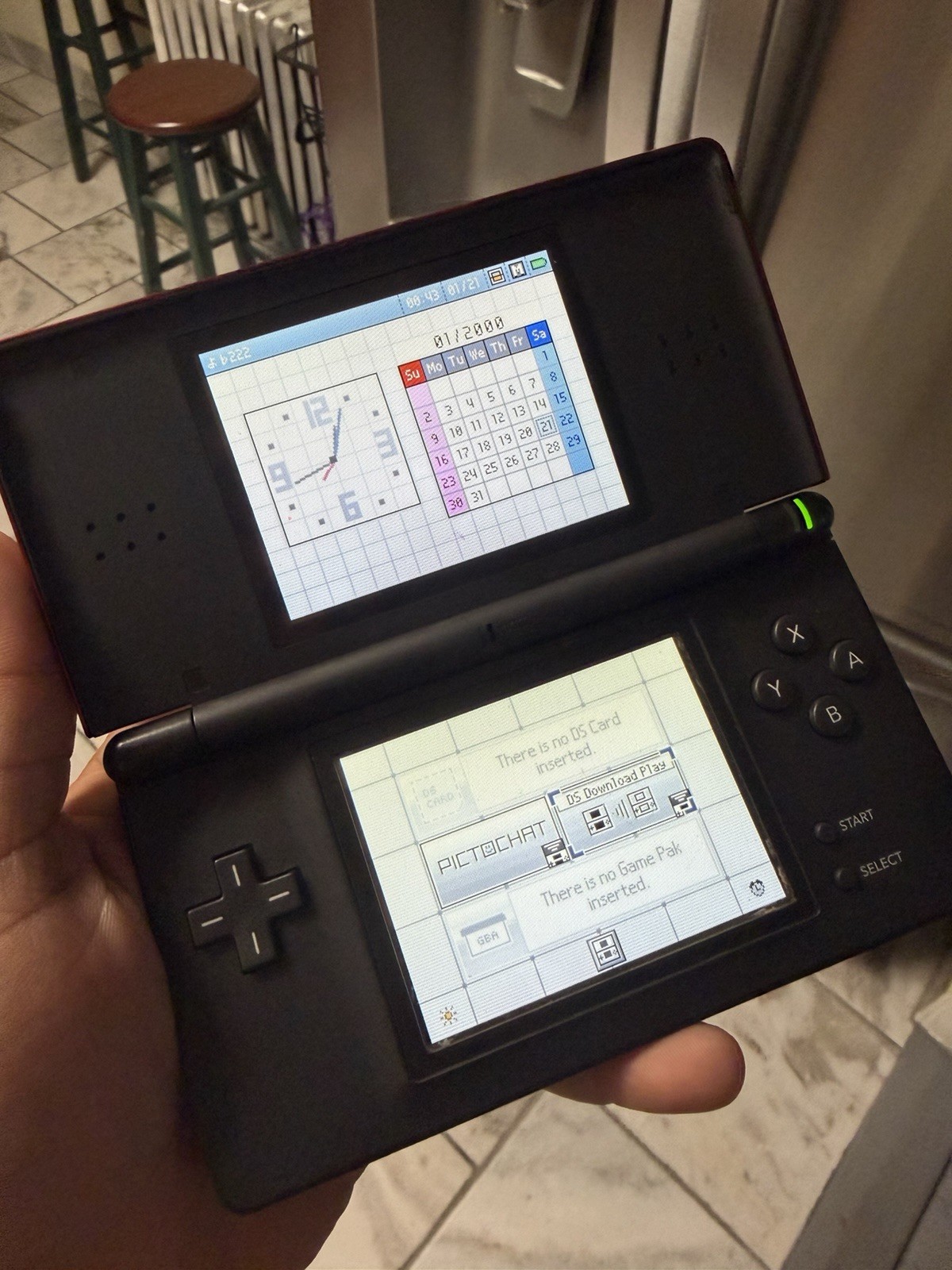 Nintendo DS Lite Crimson Handheld System – Red/Black