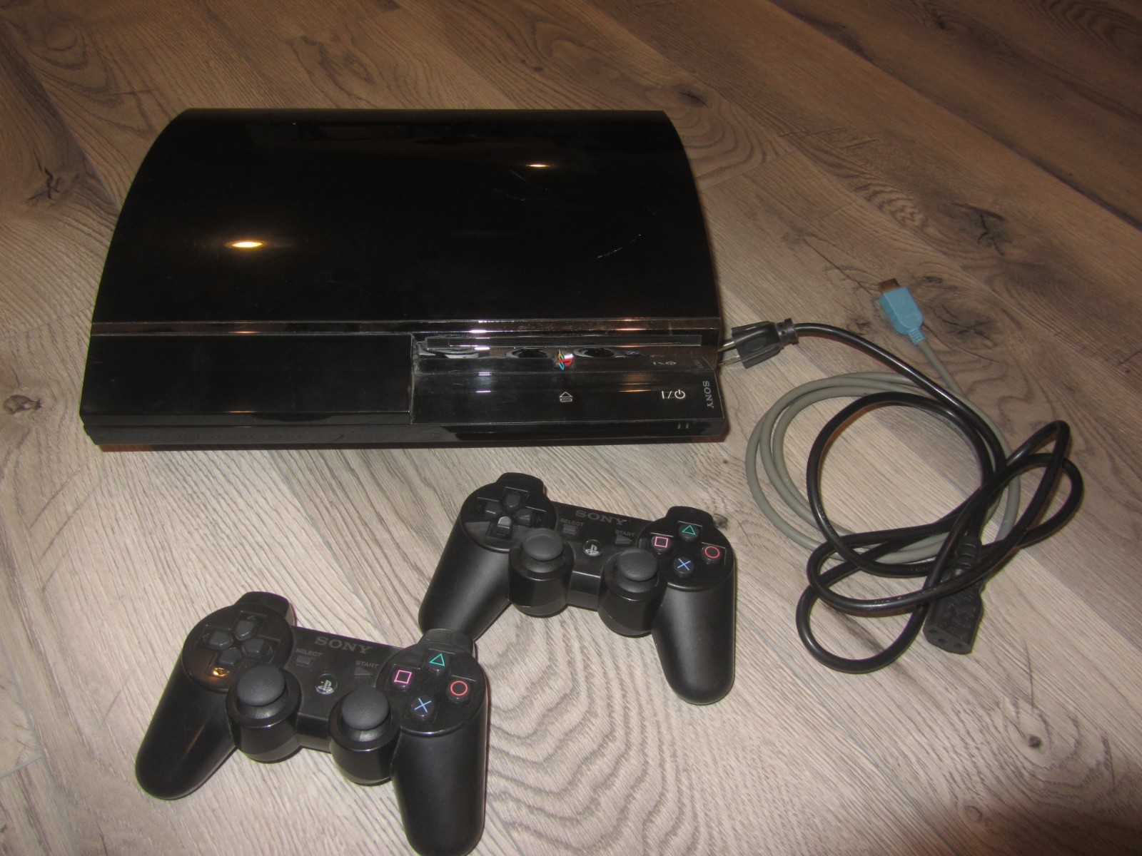 Sony PlayStation 3 PS3 CECHA01 60GB Black Console 2 Controllers Tested
