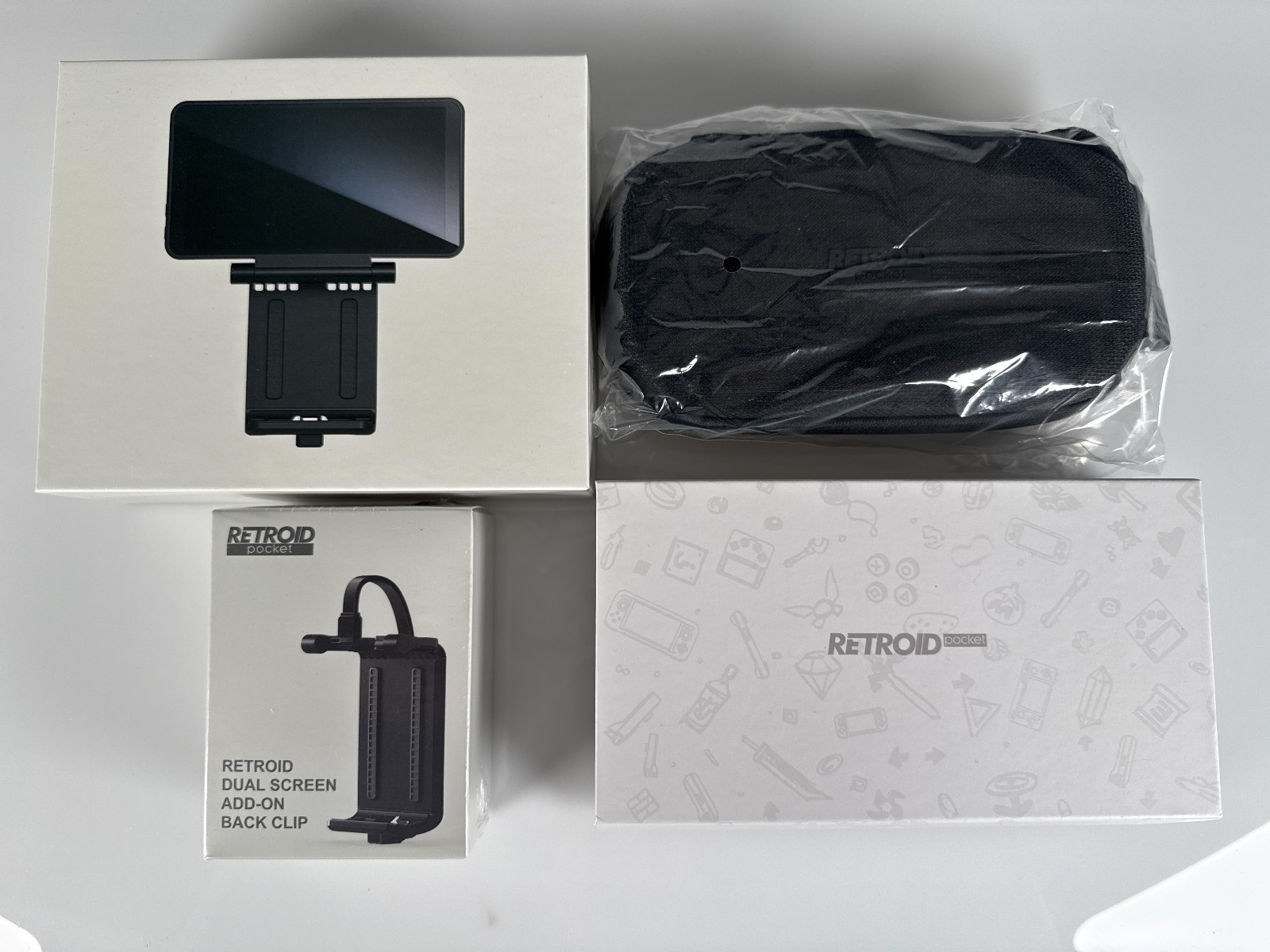 Retroid Pocket Mini V2 5 Dual Screen Case Add-On Clip New Open Box Android