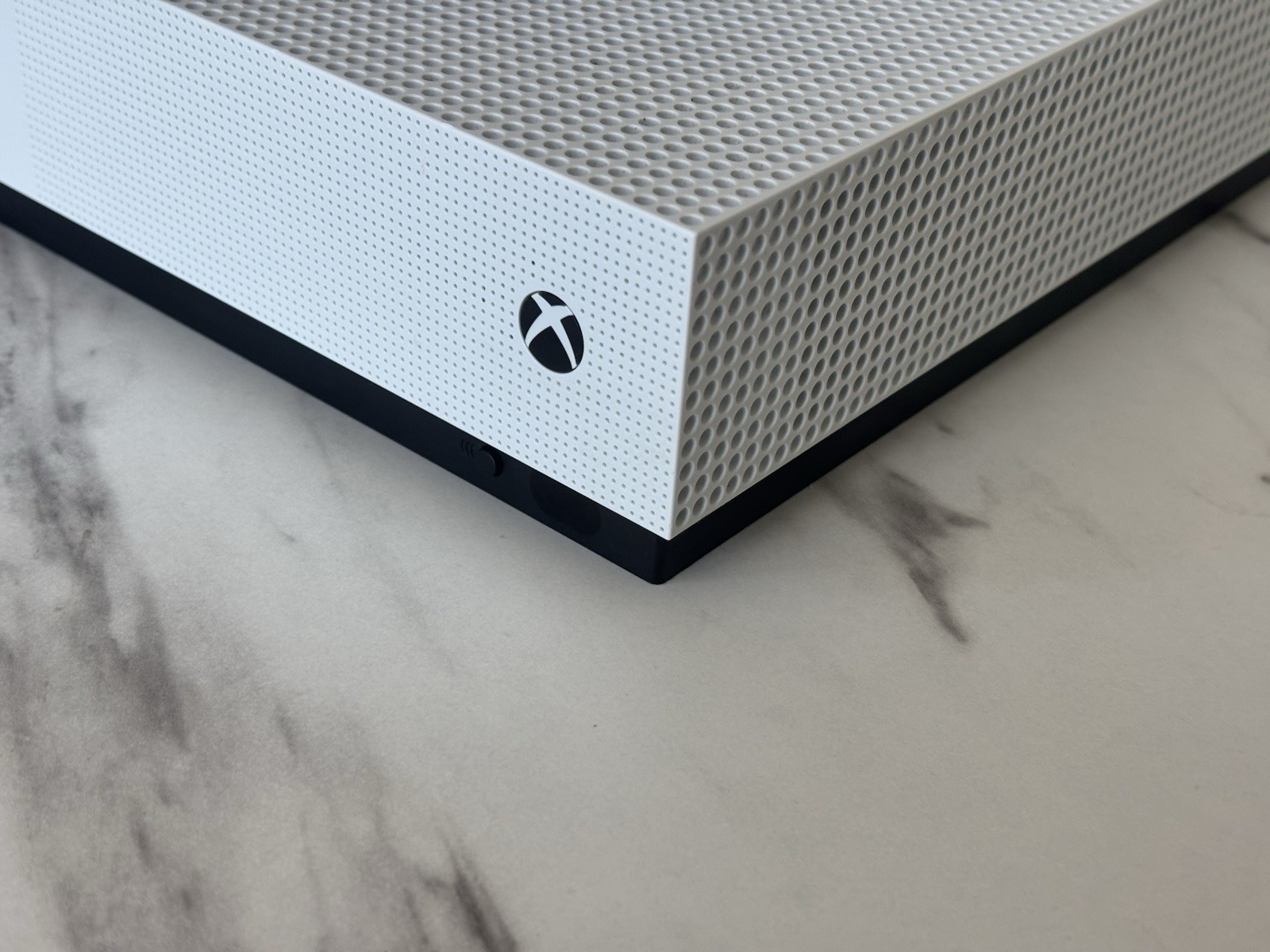 Xbox One S All‑Digital 1TB Console (Needs NEW HDMI Port)