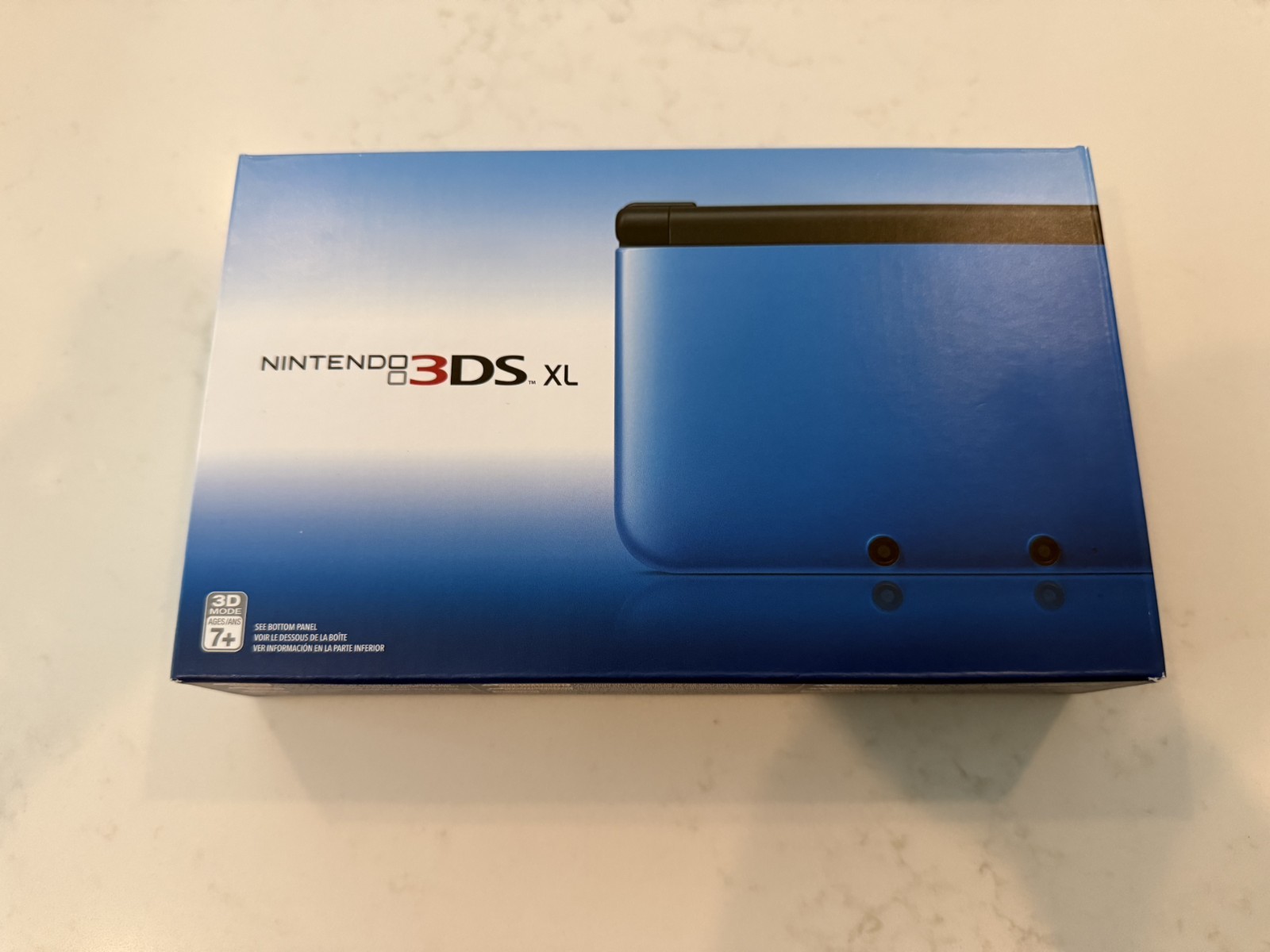 Nintendo 3DS XL Handheld System – Blue/Black