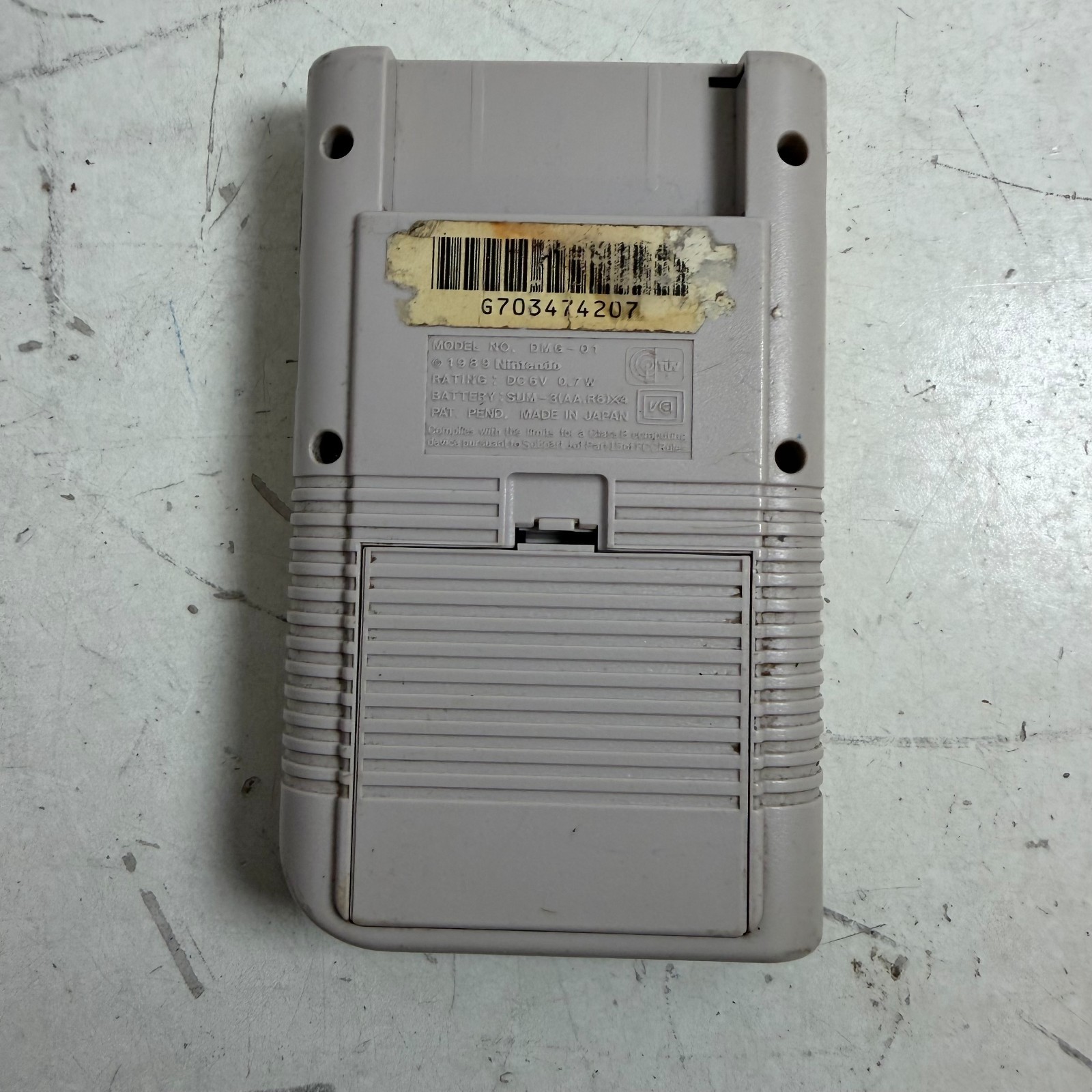 Nintendo GameBoy DMG-01 Gray Wireless Lightweight Handheld Gaming Console