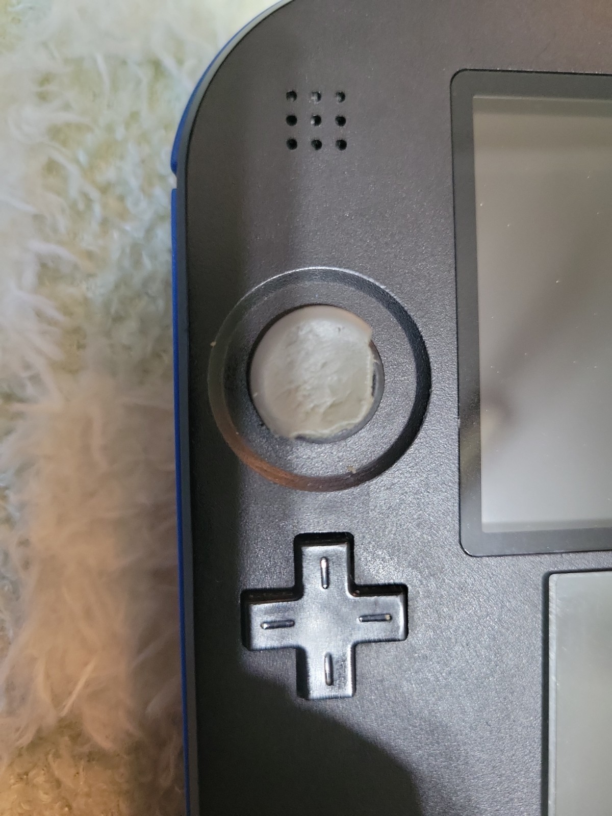 Nintendo 2DS System – Black And Blue w/Charger, Accessories (Damaged Circle Pad)