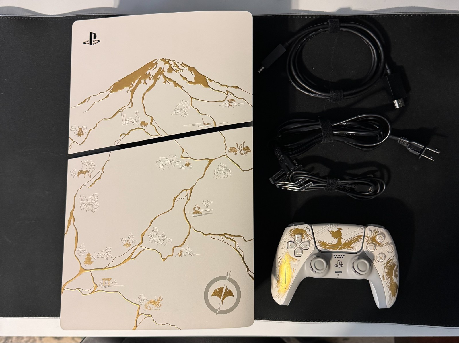 Sony Playstation 5 Disc Ghost of Yotei Limited Edition Console