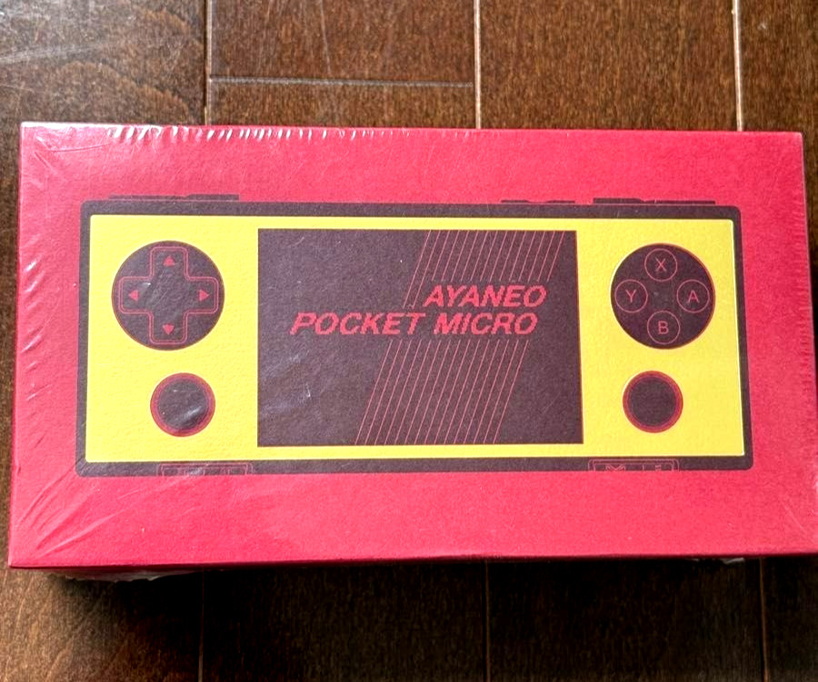 AYANEO Pocket MICRO 8GB 256GB 3.5 inch display Retro Red Gold Limited Japan NEW