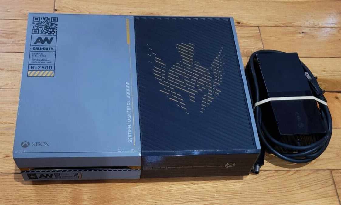 Xbox One Call of Duty Advanced Warfare 1TB Console, Disc Tray Issue, *READ