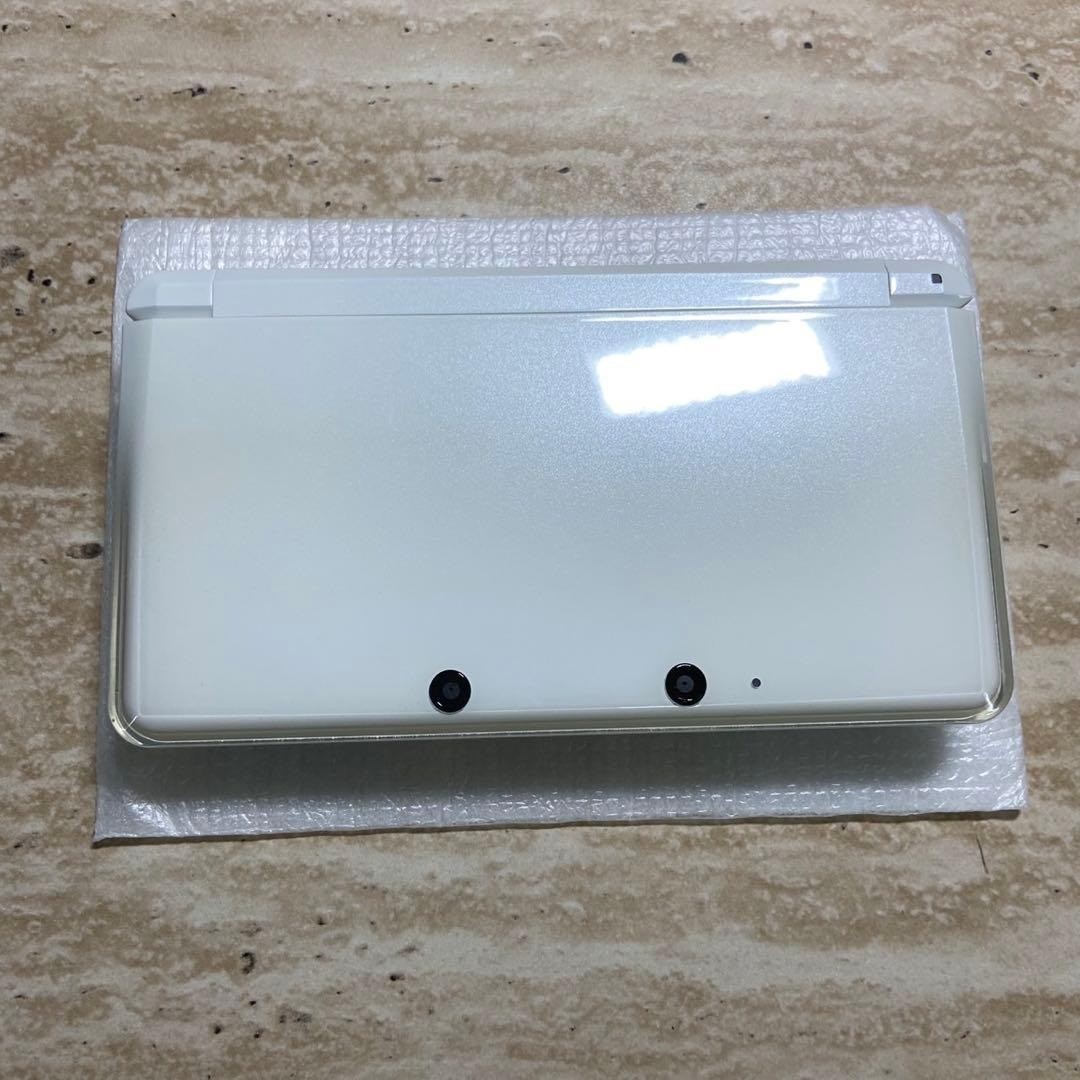 Nintendo 3DS Ice White Complete in Box CIB Excellent Condition 6984