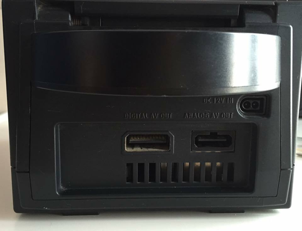 Nintendo GameCube Console System Black Bundle W/ Official Nintendo Controller