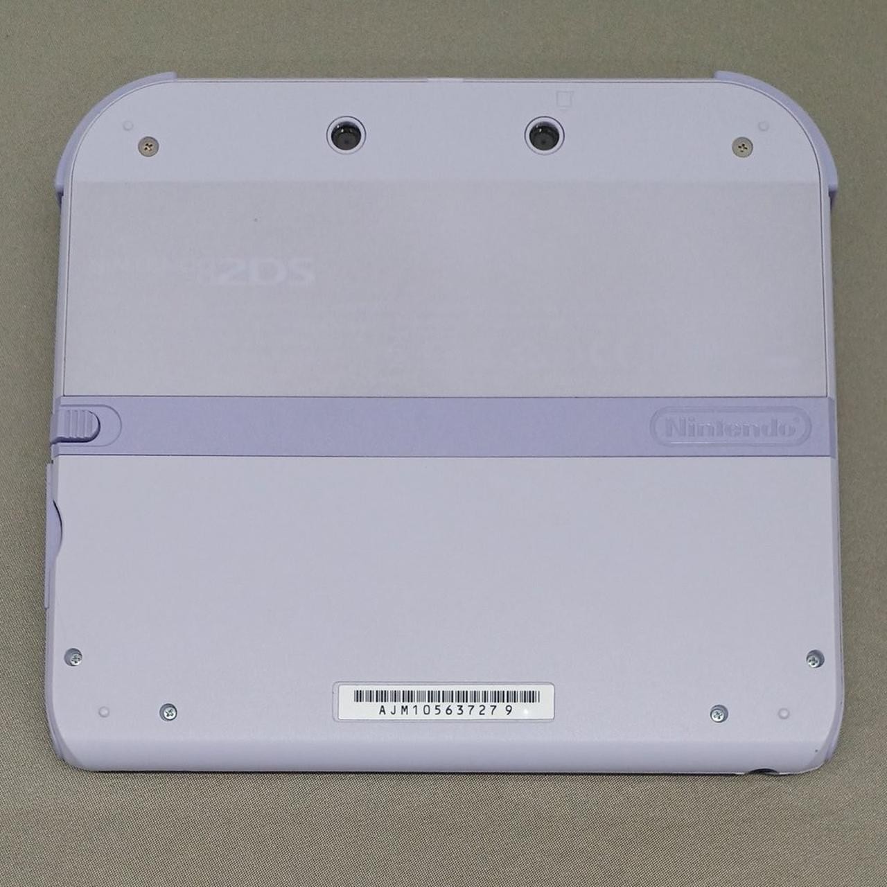 Nintendo 2DS FTR-001 Handheld System with Console Charger Included A2470