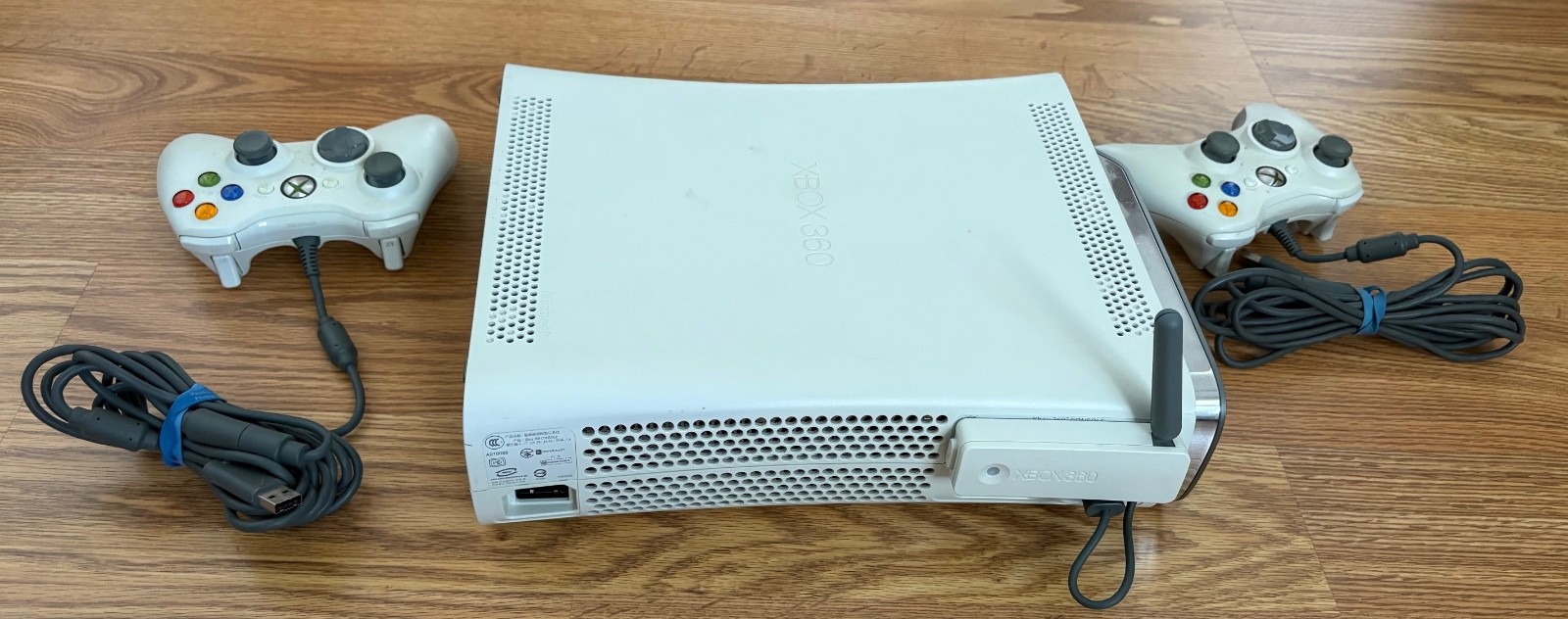 Microsoft XBox 360 console w/2 controllers & 11 games, power supply – BUNDLE