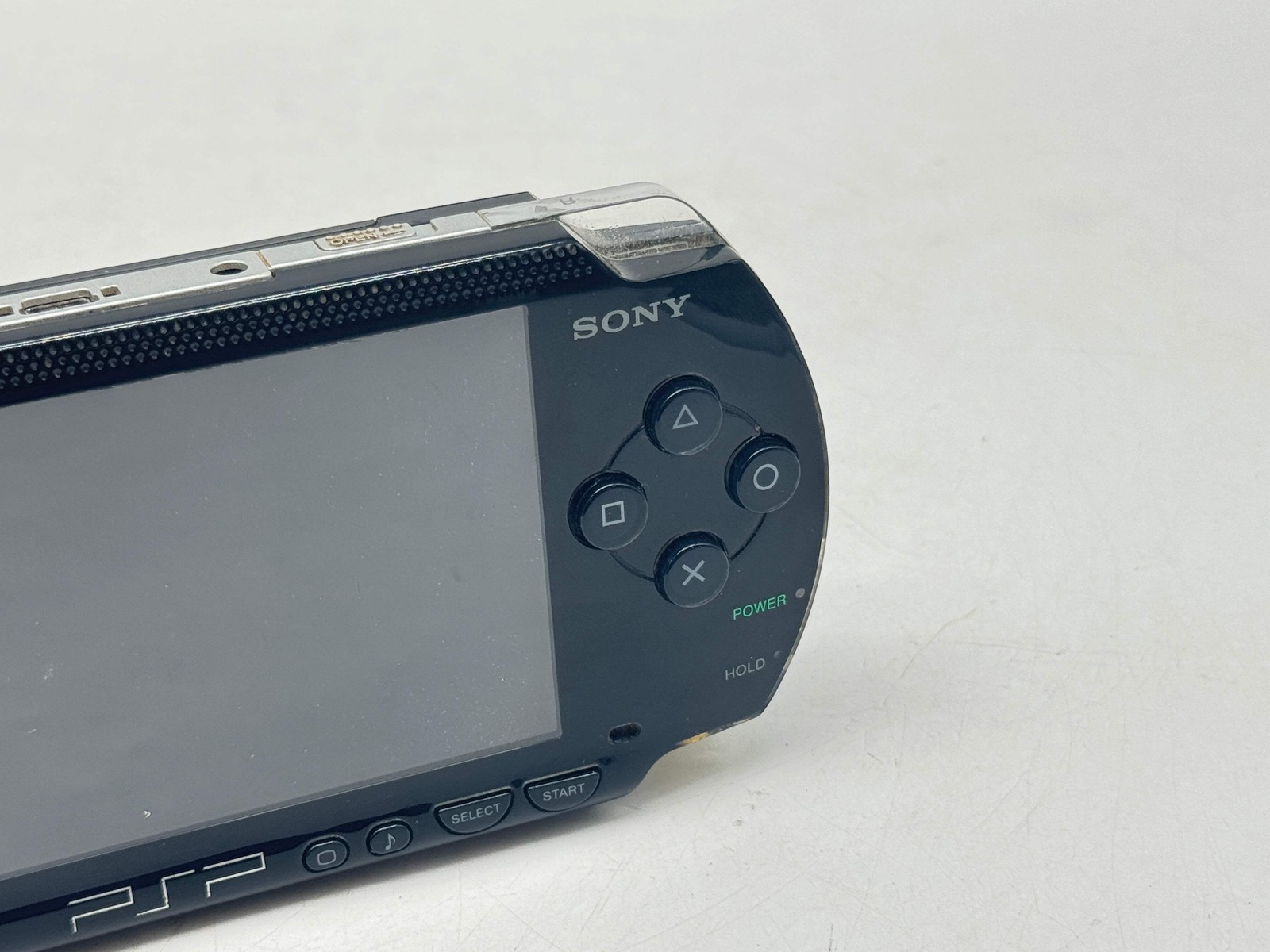Sony PSP-1001 Handheld Console Black w/ Battery For Parts Repair