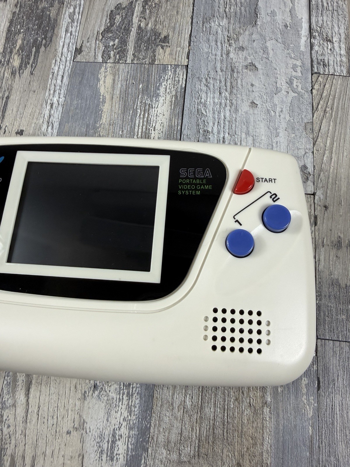 SEGA Game Gear White Recapped With LCD Screen Upgrade Bundle With Games Tested
