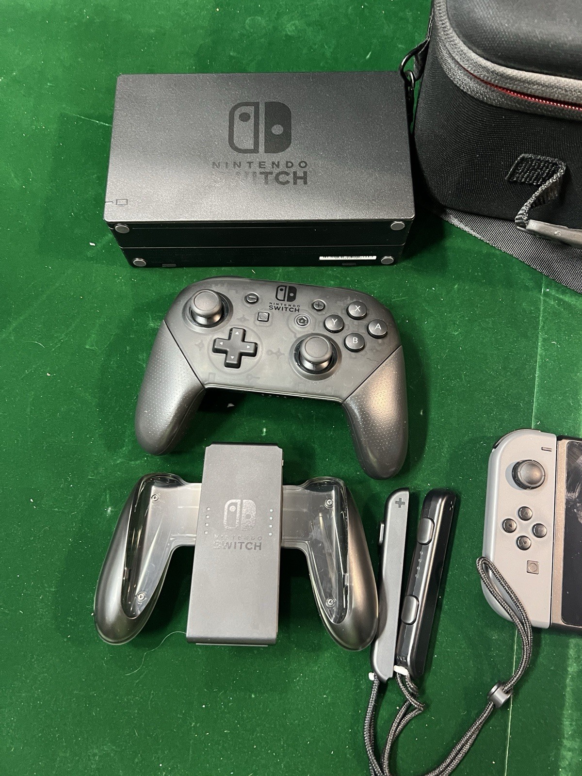 Nintendo Switch HAC-001 32GB Console with Gray Joy‑Con Case Controller 128GB