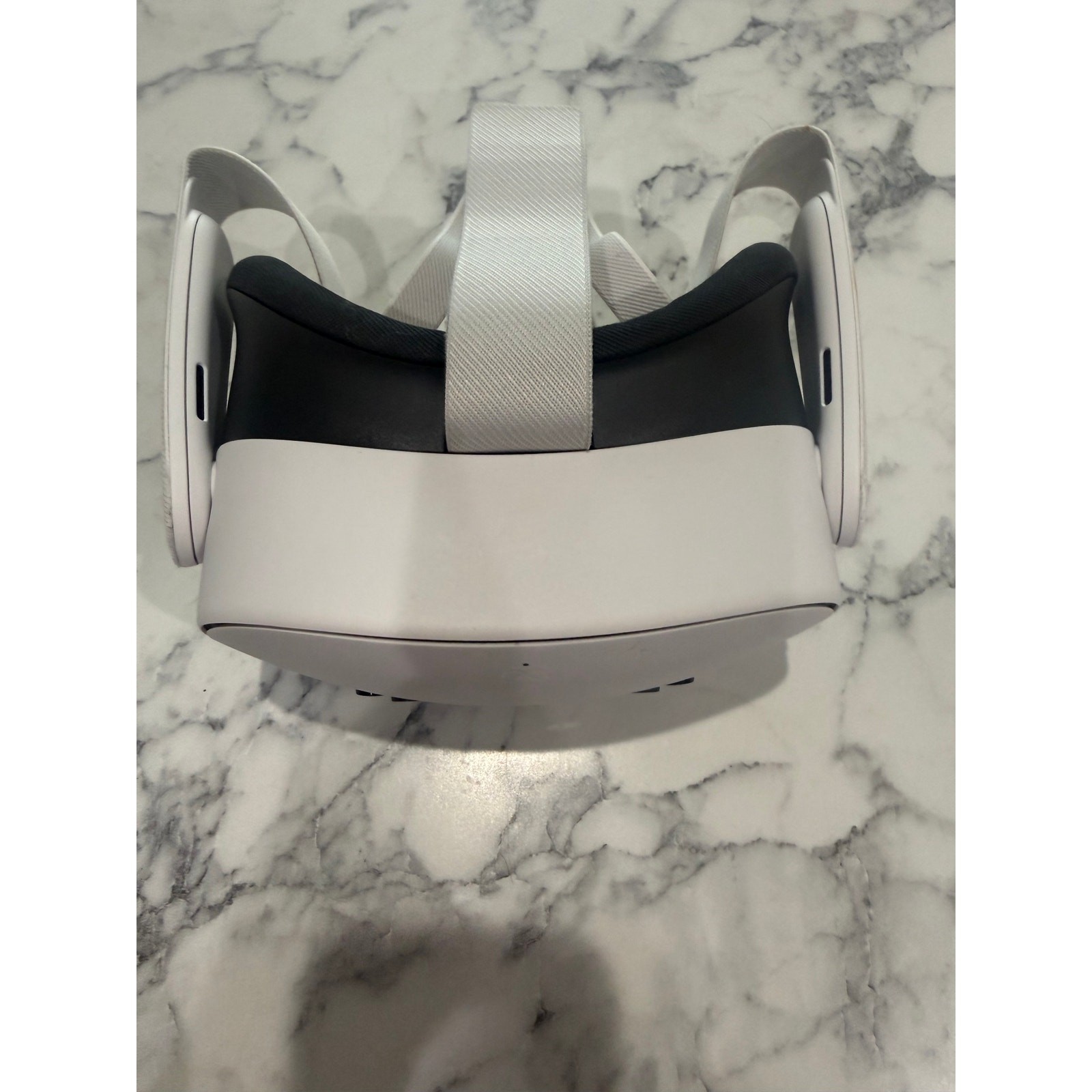 Meta Quest 3S 128GB VR Headset With Controllers, fully functional