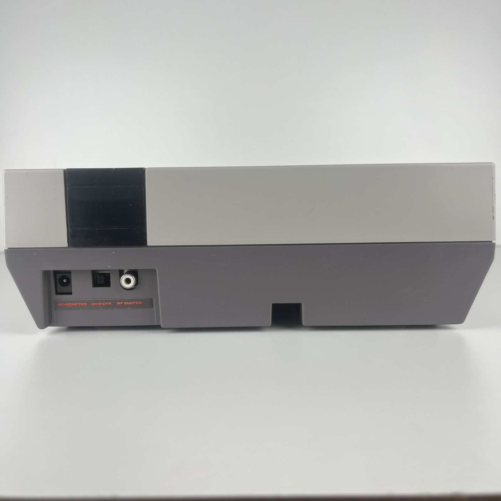 Nintendo NES System Console Bundle 2 Controllers Zapper Gun 3 Games NEW 72 PIN