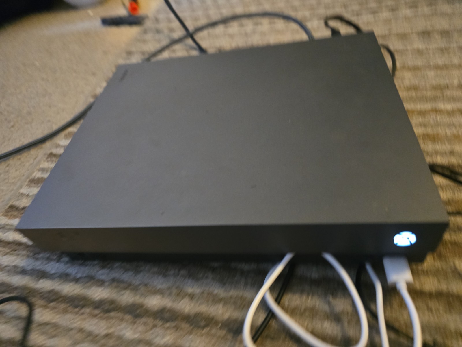 Xbox One X 1tb 1787 Read Description