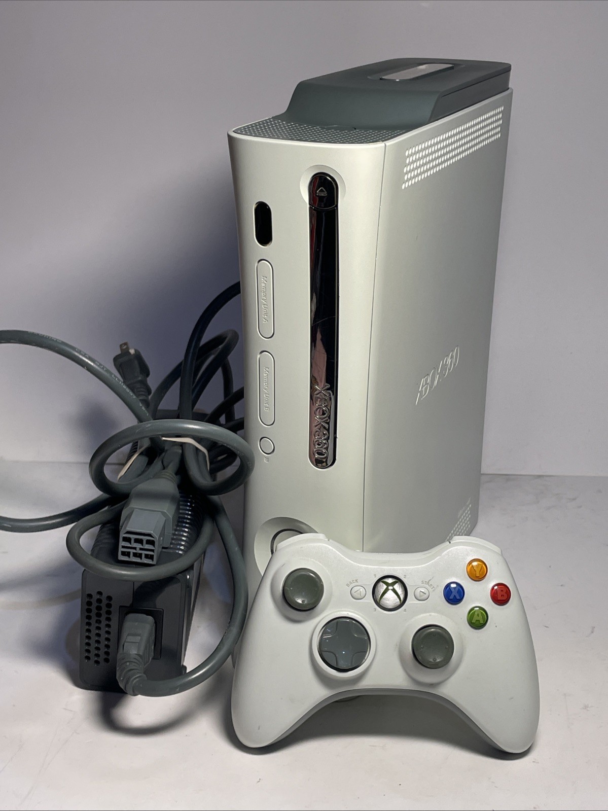 Microsoft Xbox 360 Pro 60GB White Console w/ Controller Bundle Tested