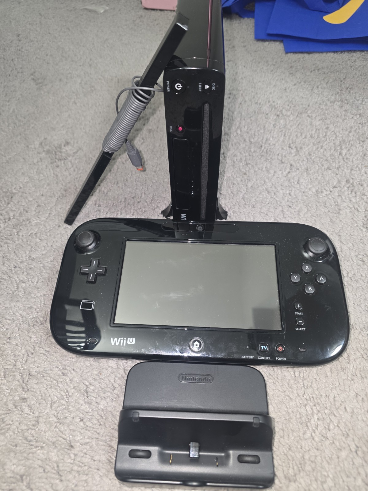 Nintendo Wii U 32GB Home Console Black w/ GamePad HDMI 1080p NTSC-U/C