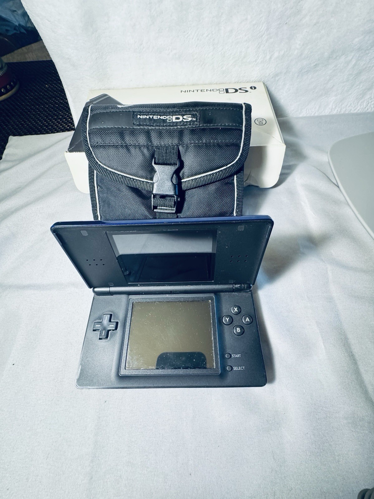 Nintendo DS Lite USG-001 Blue Handheld System w/ Charger, Case, Touch Screen