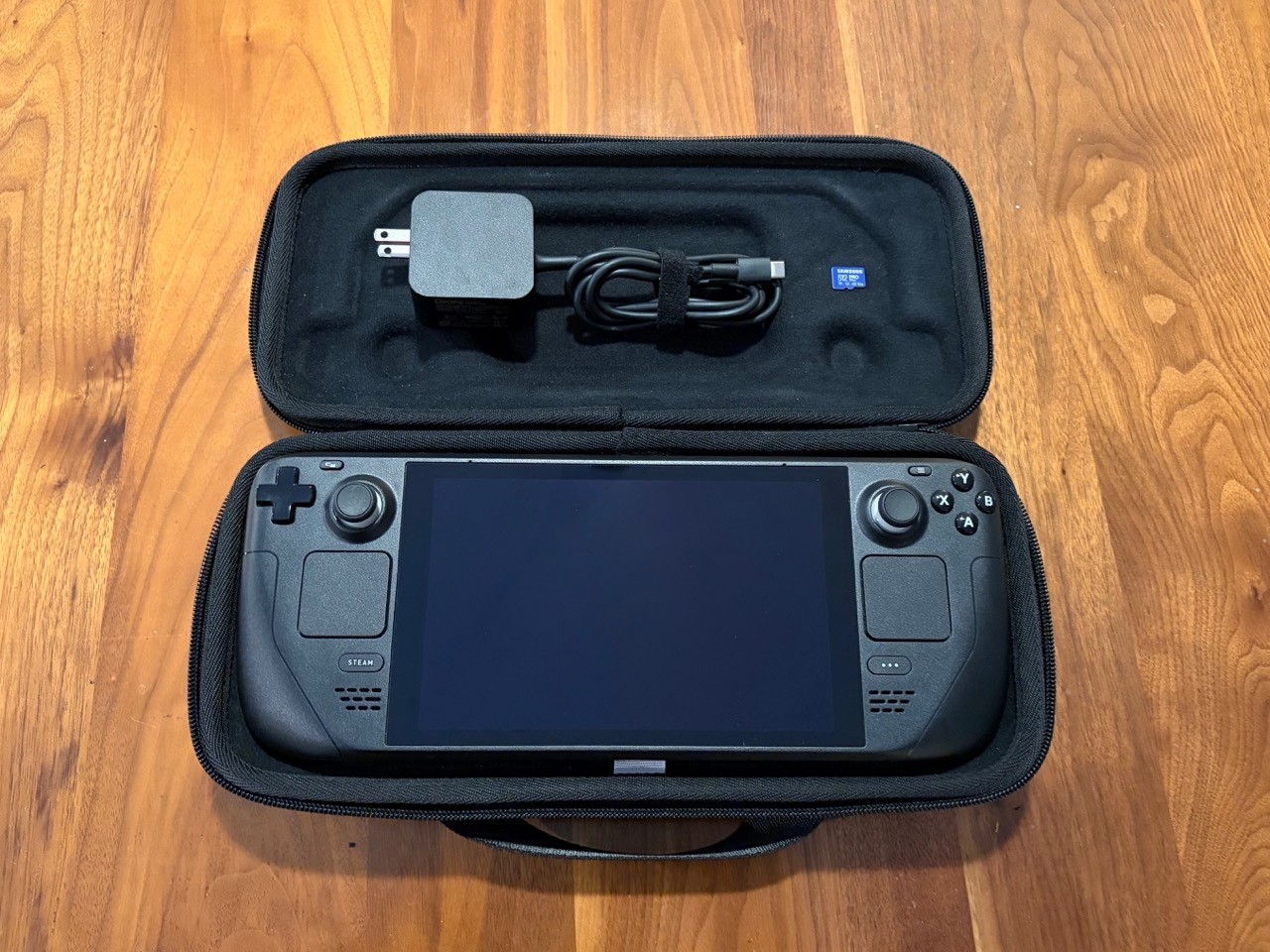 Valve Steam Deck 64GB LCD Handheld – Excellent Cond – 512GB MicroSD + Case