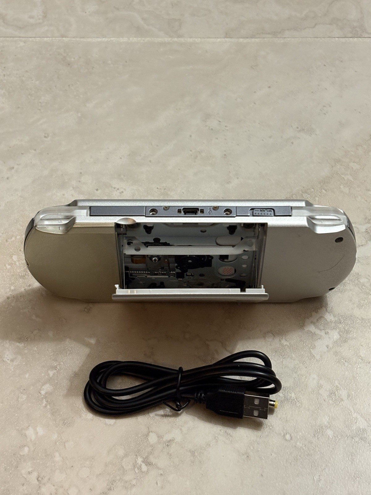 Mystic Silver Sony PSP 3000 System w/ Charger, Battery, & Bundle Import