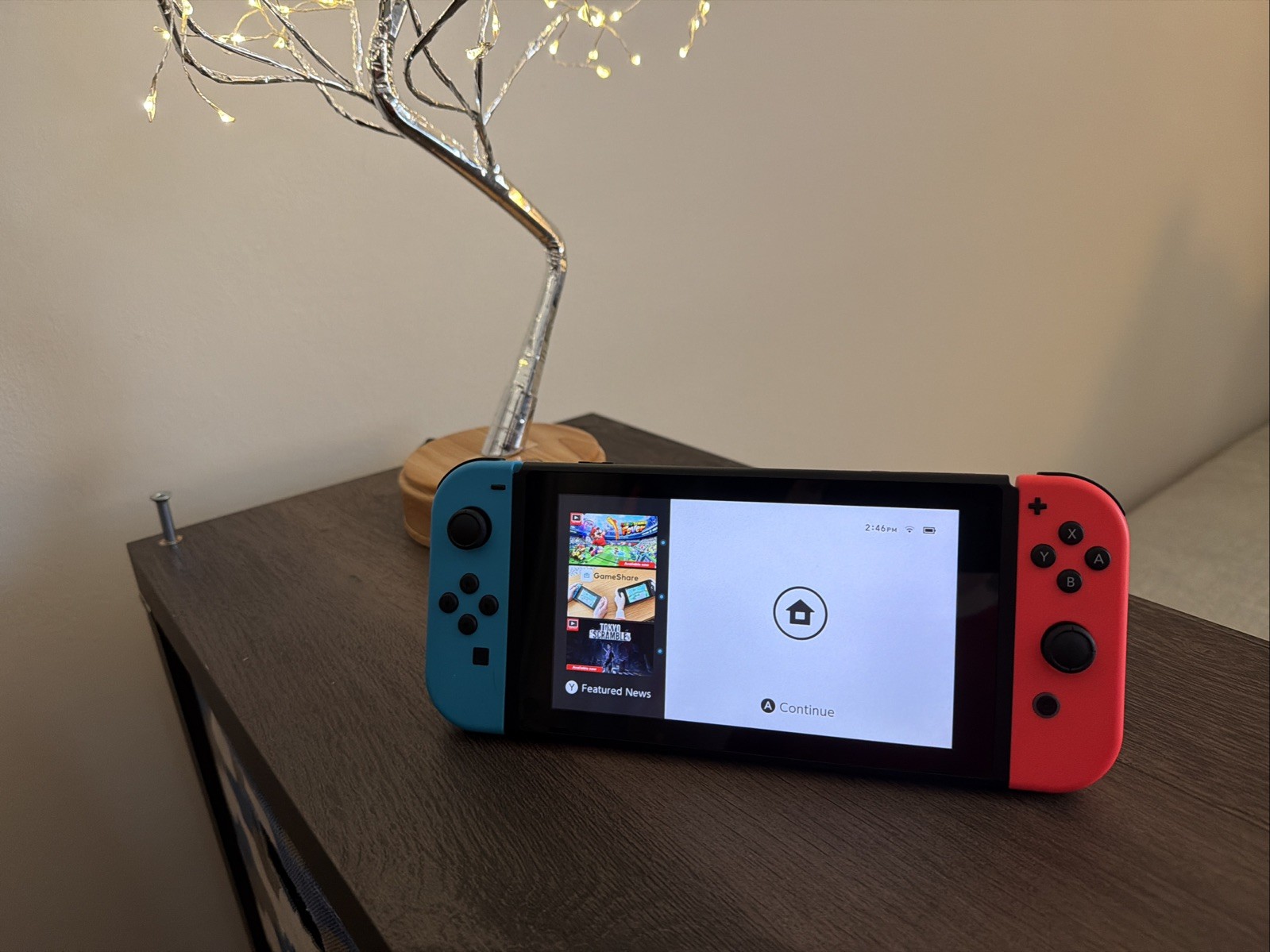 Nintendo Switch 32GB Handheld Console – Neon Red/Neon Blue