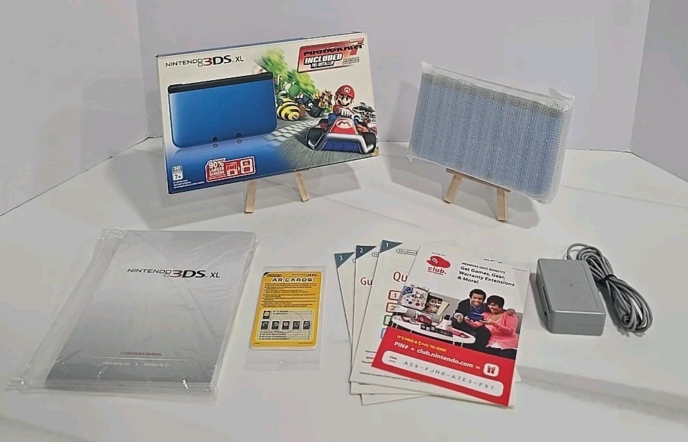 Nintendo 3DS XL Blue & Black 100% CIB w/ Manual + AR Cards + Charger VGC TESTED