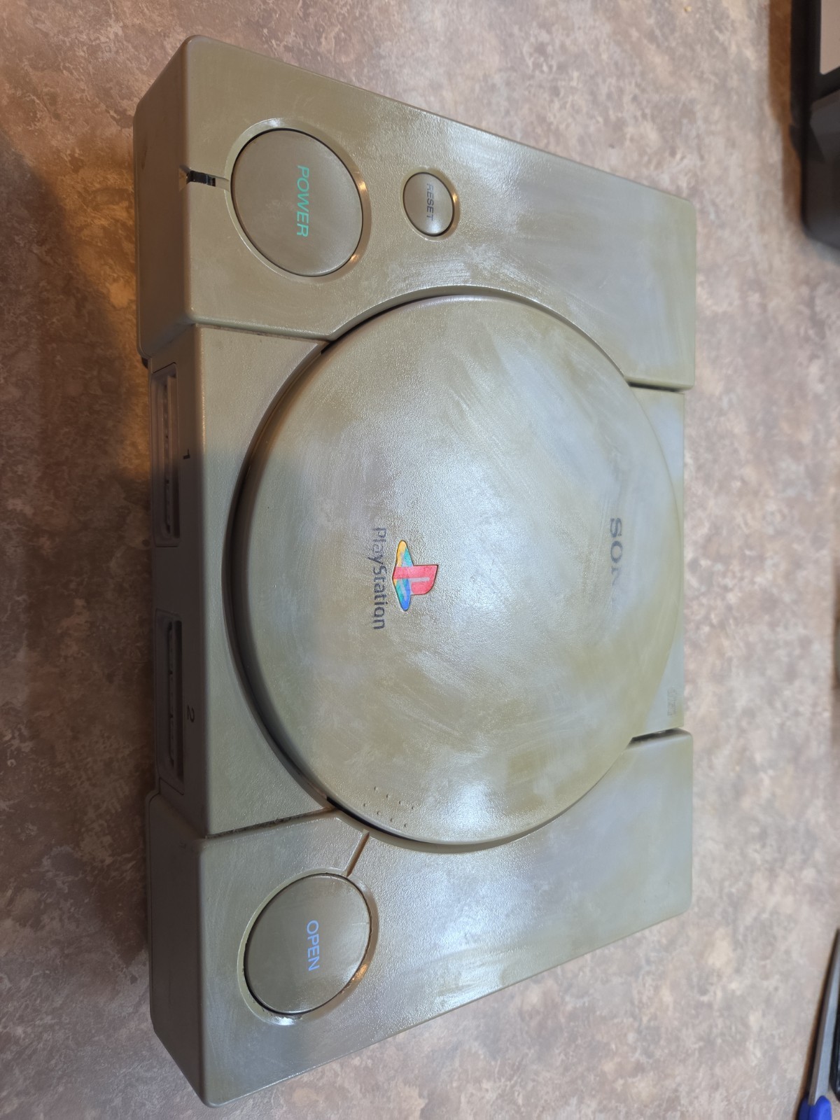 Used Sony PlayStation 1995, FOR PARTS ONLY, WILL POWER ON, WILL NOT READ DISC,