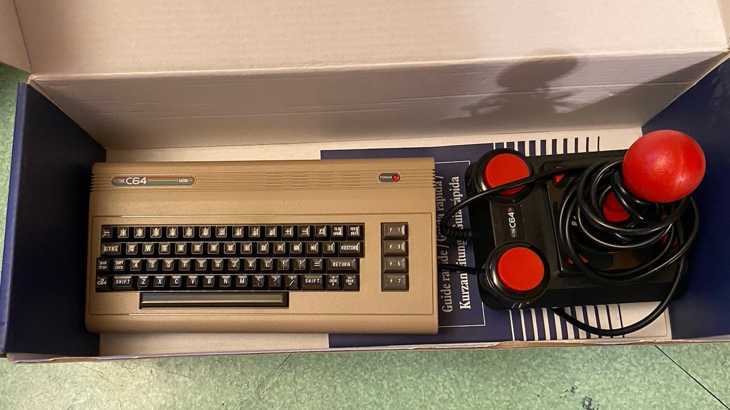 C64 Mini HD Console 64 Built-in Games + Joystick Retro Games – Open Box-
