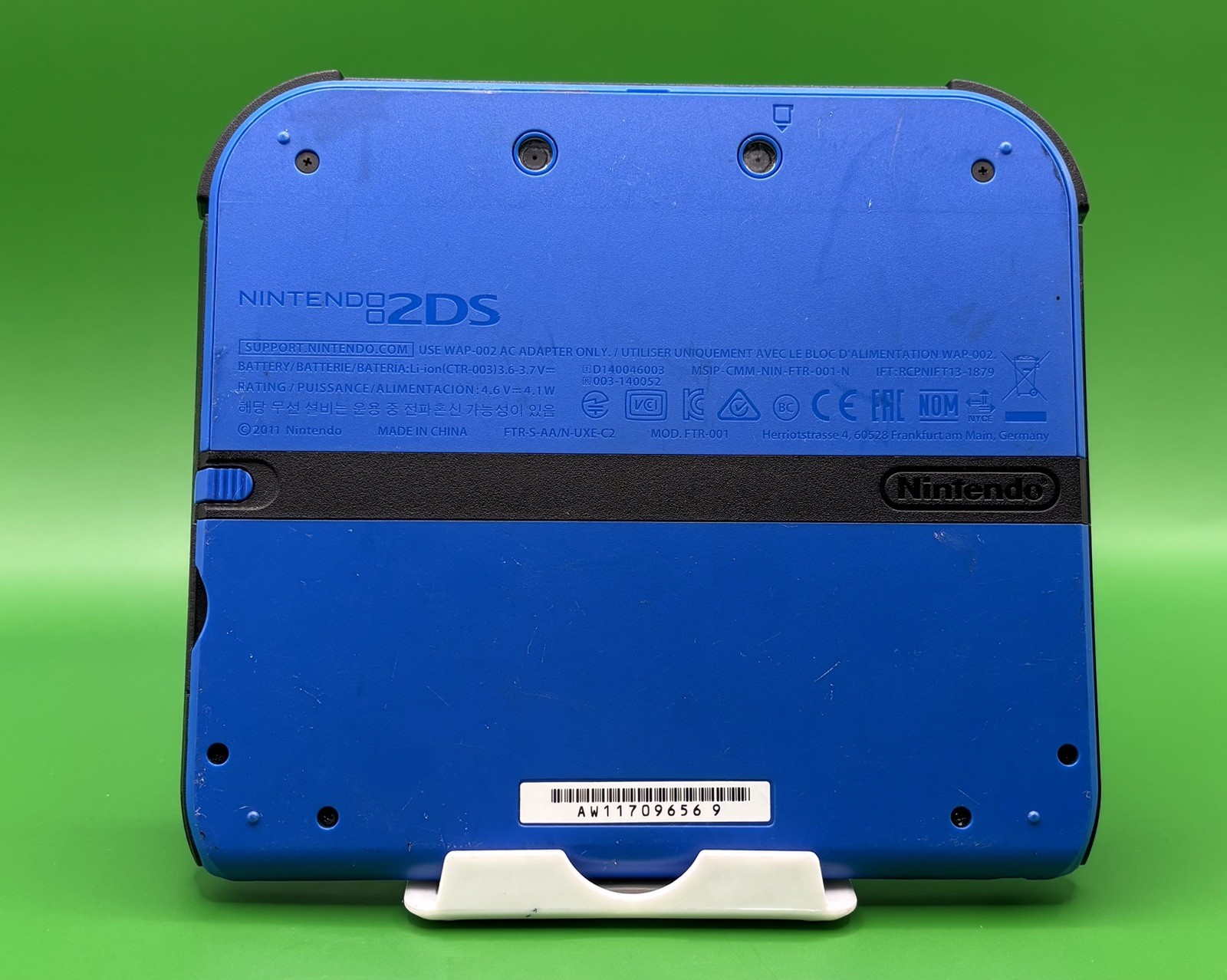 Nintendo 2DS – Electric Blue (F63) READ DESCRIPTION