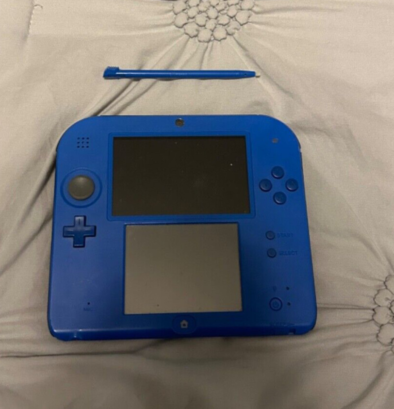 Nintendo 2DS Launch Edition Blue and Black w/ 8 Different Games, Charger, Case