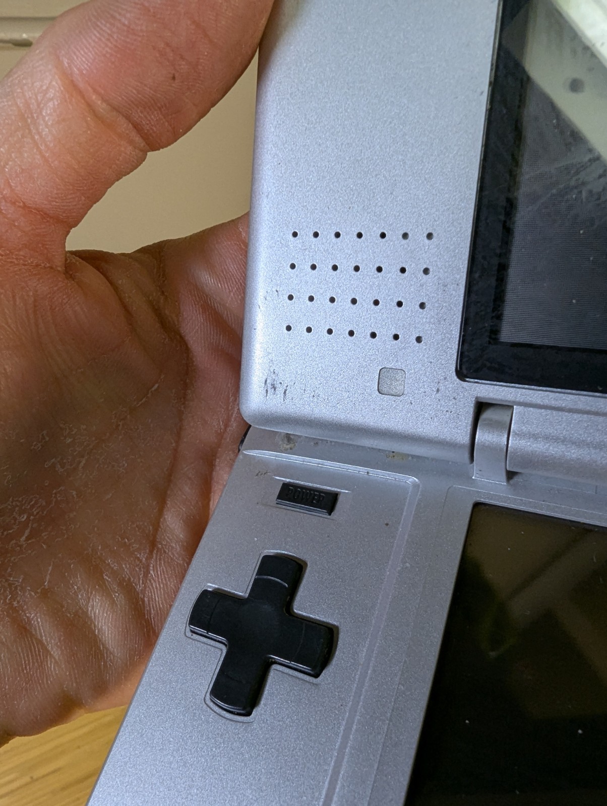 KAA Nintendo DS Silver Handheld Console NTR-001 No Power Cord Untested