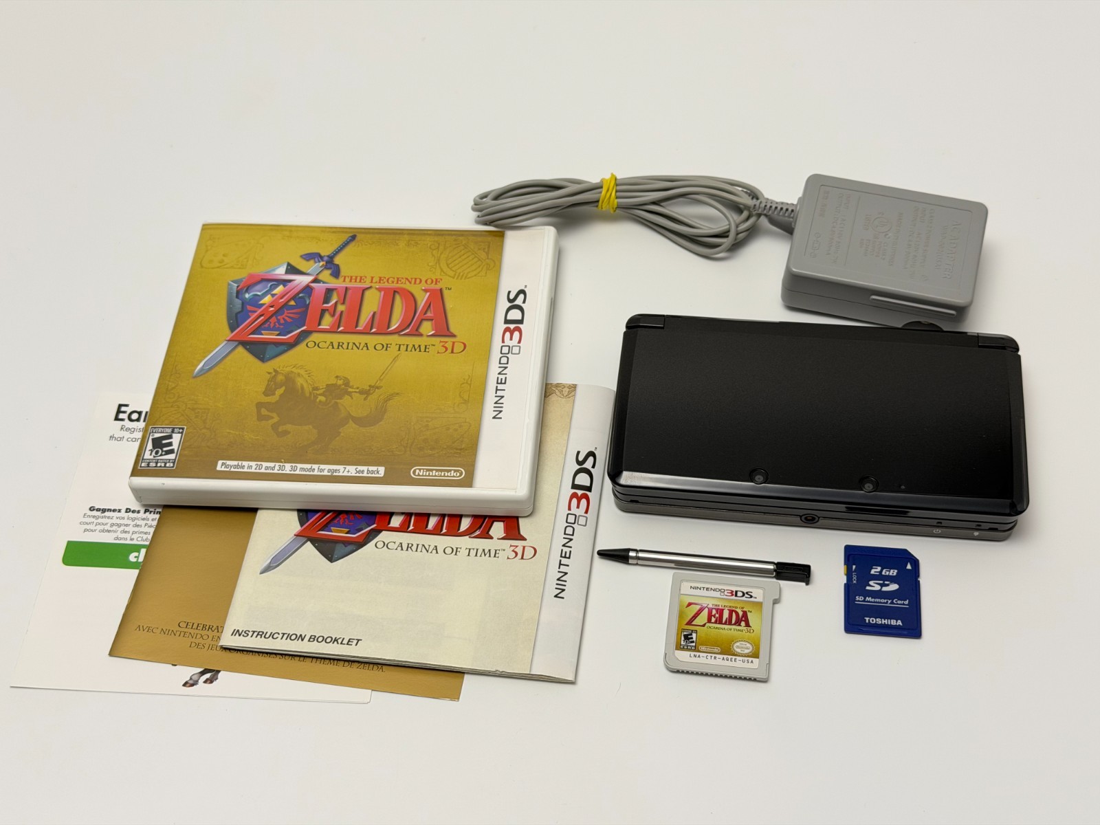 Ambassador Nintendo 3DS Cosmo Black Handheld System Bundle w/Zelda