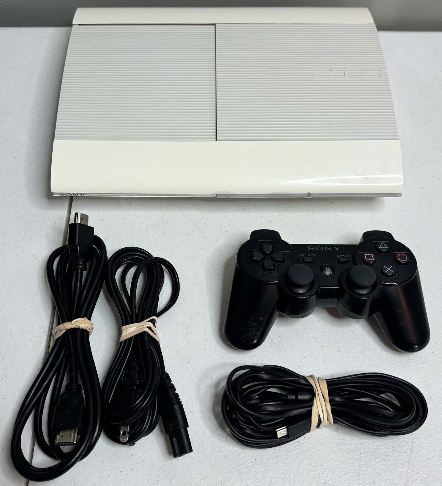 Sony PlayStation 3 PS3 Super Slim 500GB White CECH-4001C Tested OEM Controller