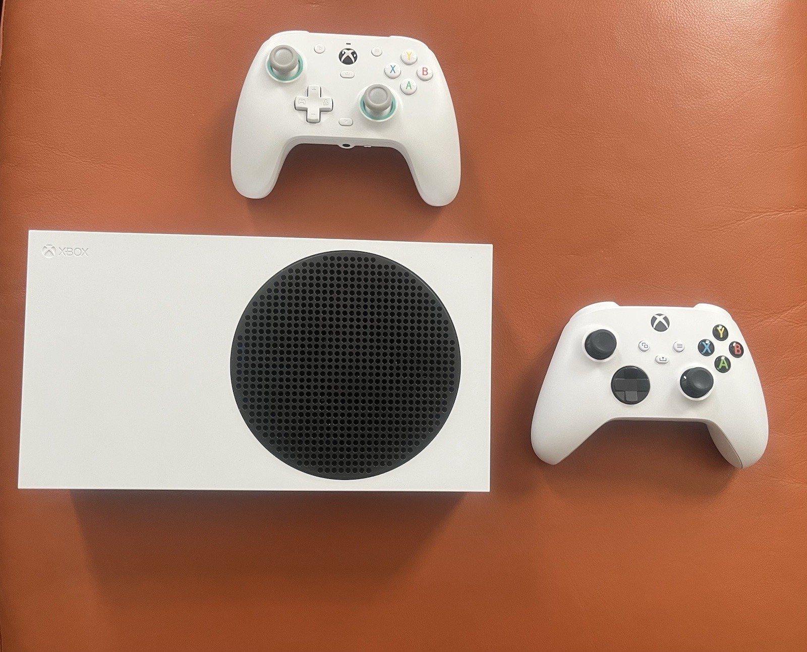 Xbox Series S White Console 512GB with 2 Controllers And Headphones