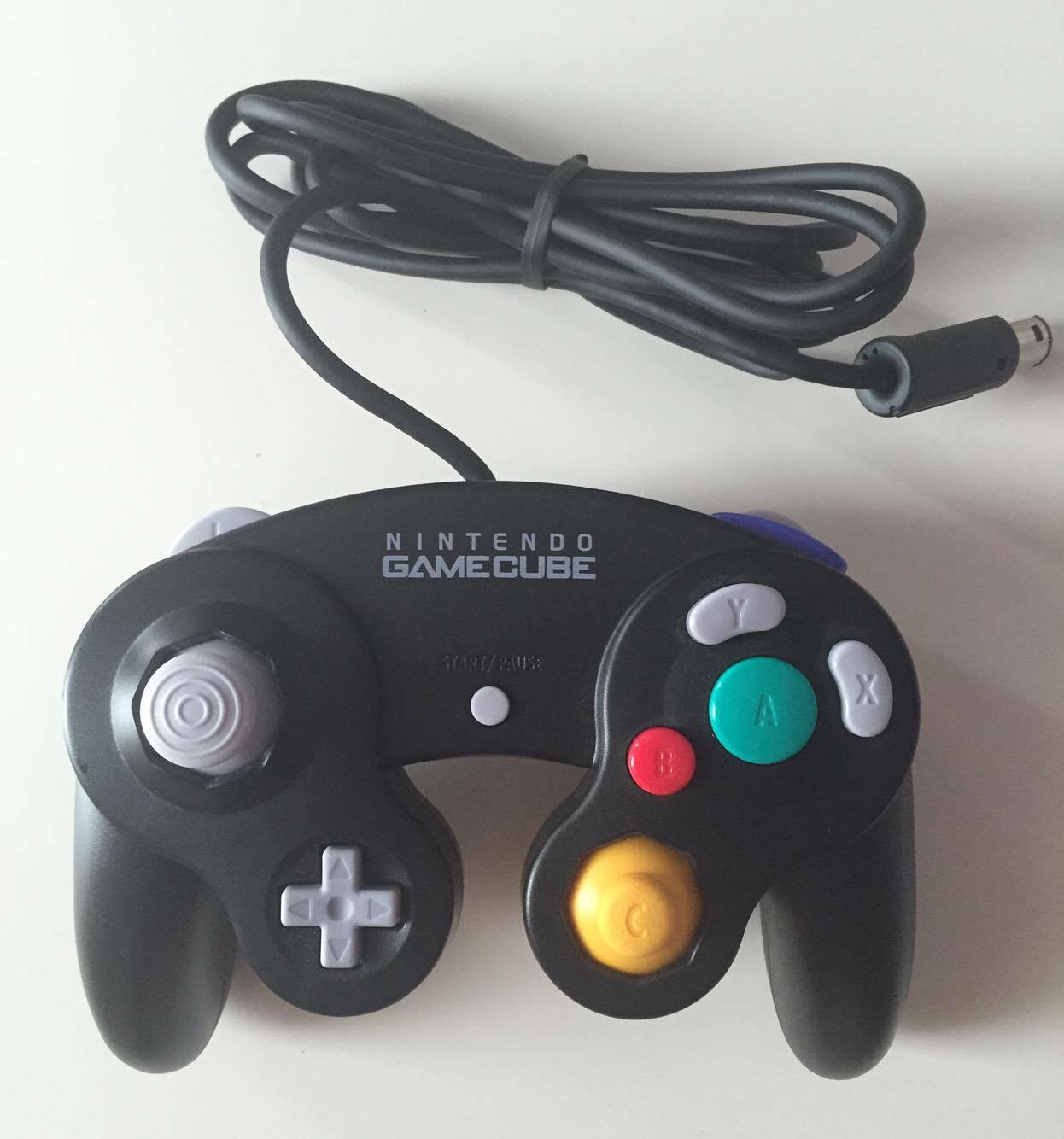 Nintendo GameCube Console System Black Bundle W/ Official Nintendo Controller