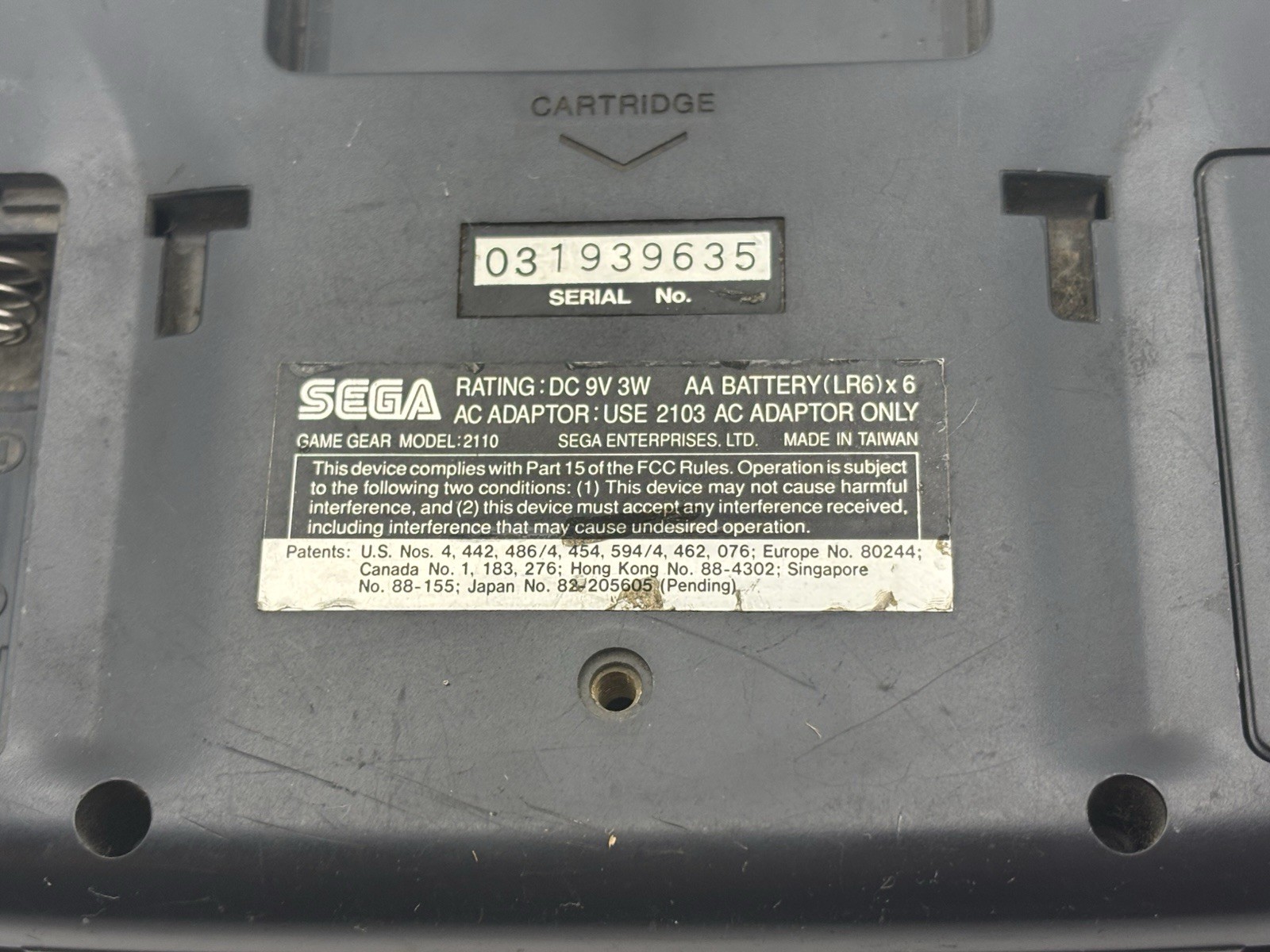 Game Gear SEGA portable Video Game System ONLY Parts ONLY – Powers On READ