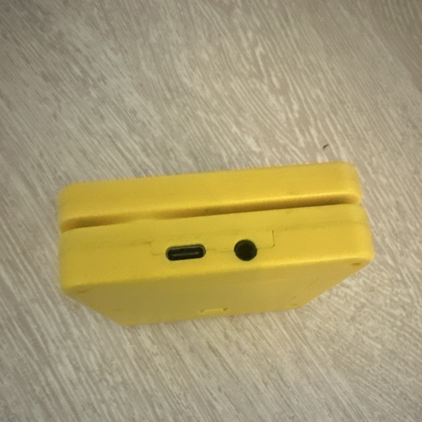 NxHope Yellow Powkiddy V90 console 16gb