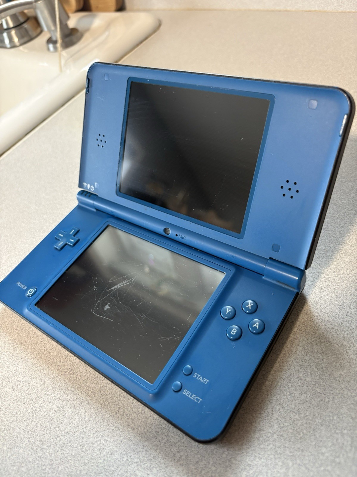 Nintendo DSi XL Handheld Game Console UTL-001 Midnight Blue