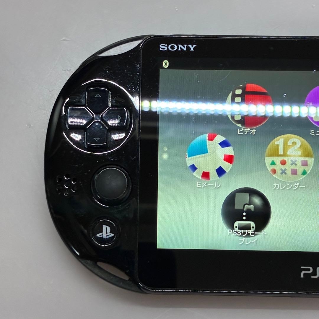 Sony PS Vita Slim PCH-2000 Black CIB Charger 8GB Memory Card Excellent Japan