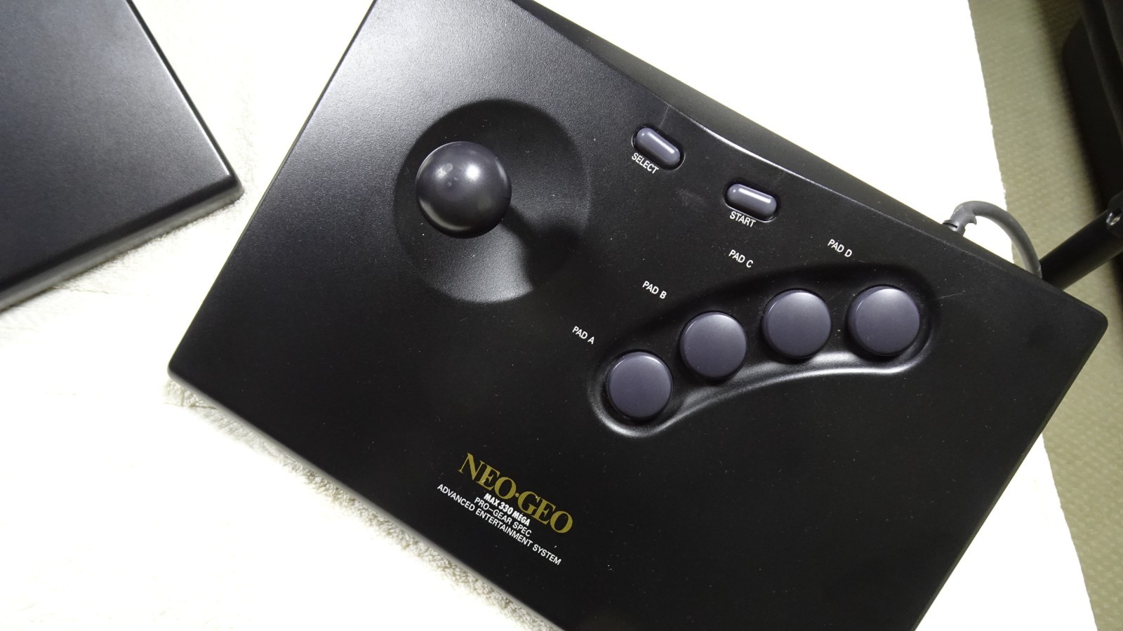 SNK Neo Geo Gold AES System (LN/CIB) RARE US Version *** Bonus Items ***