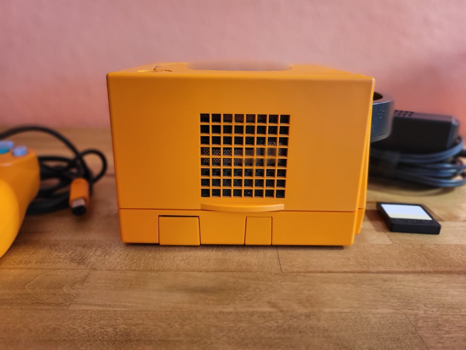 Nintendo GameCube Spice Orange Console DOL-001 NTSC-J Japan OEM Controller
